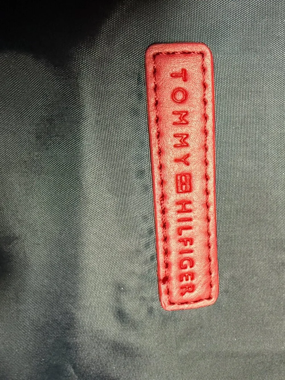 Tommy Hilfiger large tommy